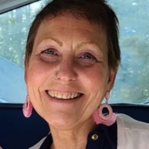 Meet your Posher, Posh